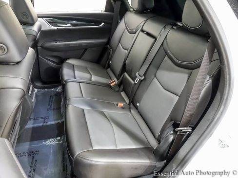 Certified 2025 Cadillac XT5 Premium Luxury image 11