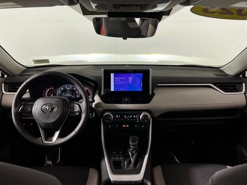 Certified 2025 Toyota RAV4 XLE image 26