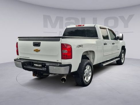 Used 2011 Chevrolet Silverado 3500 LT w/ Interior Plus Package AWD/4WD image 5
