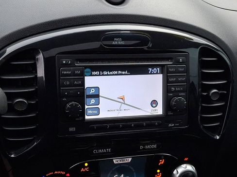 Used 2013 Nissan Juke SL AWD/4WD image 17