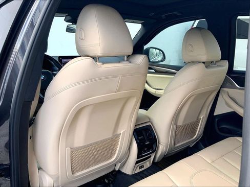 Used 2022 BMW X3 xDrive30i w/ Premium Package image 13