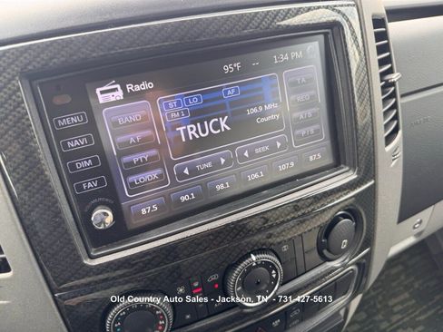 Used 2017 Mercedes-Benz Sprinter 3500 image 83