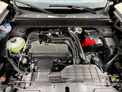 New 2026 Ford Maverick Lobo image 16