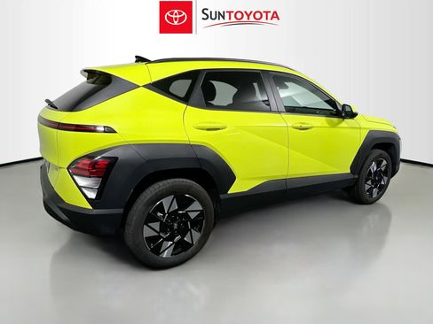 Used 2024 Hyundai Kona SEL AWD/4WD image 4