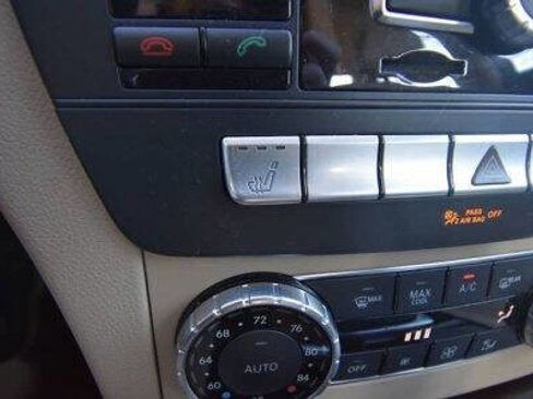 Used 2014 Mercedes-Benz C 250 Sedan image 18