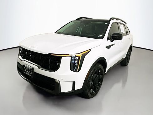 Used 2024 Kia Sorento X-Line EX AWD/4WD image 3