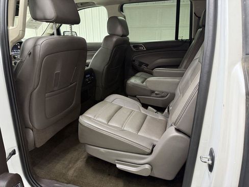 Used 2016 GMC Yukon XL Denali w/ Open Road Package AWD/4WD image 28