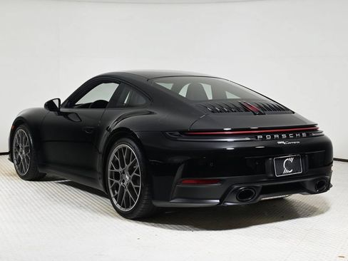 Used 2025 Porsche 911 Carrera w/ Sport Chrono Package RWD image 3