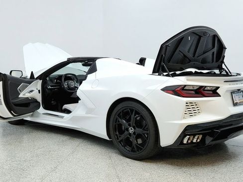 Used 2022 Chevrolet Corvette Stingray Preferred Conv w/ Chrome Exterior Badge Package image 10