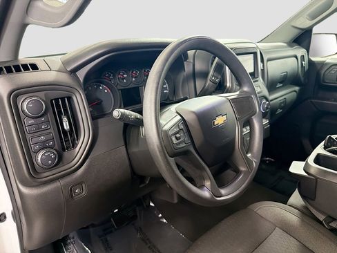 Used 2022 Chevrolet Silverado 1500 Custom AWD/4WD image 11