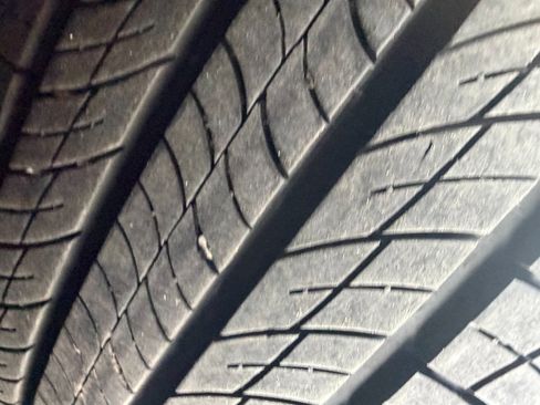 Certified 2025 Chevrolet Trax LS FWD image 34