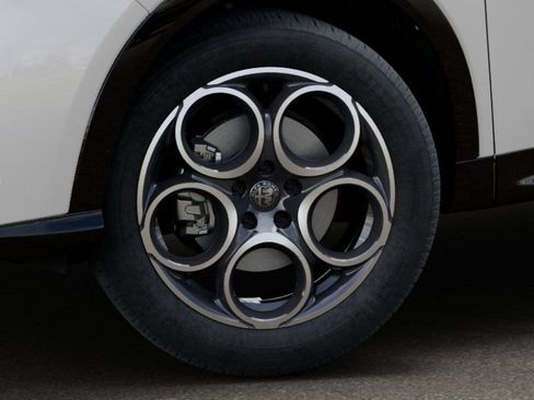 New 2026 Alfa Romeo Tonale Base image 8