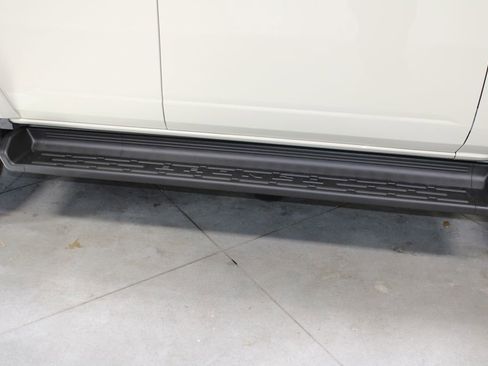 New 2025 Ford Bronco Outer Banks image 11