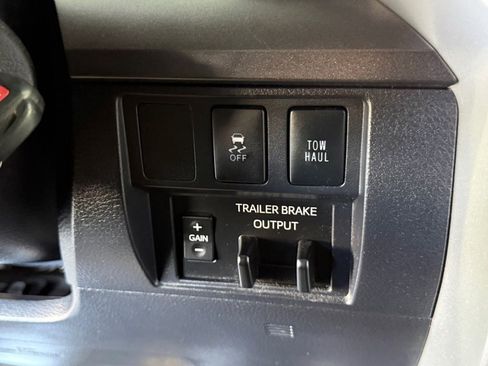 Used 2018 Toyota Tundra SR5 w/ TRD Sport Package image 30