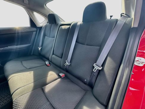 Used 2019 Nissan Sentra SR FWD image 23