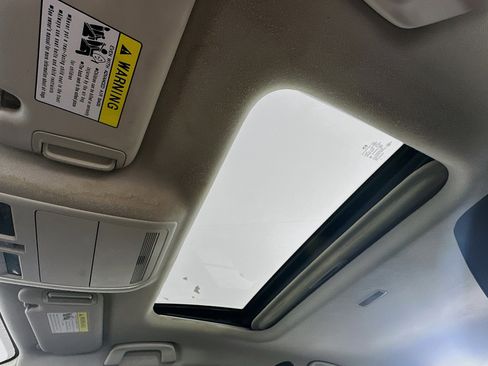 Used 2025 MAZDA MAZDA3 s image 27