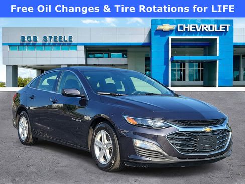 Used 2023 Chevrolet Malibu LT image 1