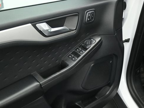 Certified 2020 Ford Escape SEL AWD/4WD image 9