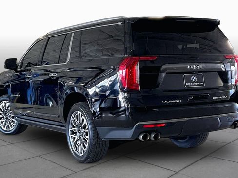 Used 2023 GMC Yukon XL Denali Ultimate AWD/4WD image 11