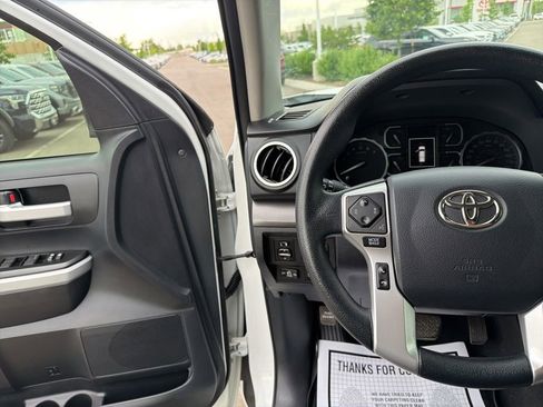 Used 2018 Toyota Tundra SR5 w/ SR5 Upgrade Package AWD/4WD image 25