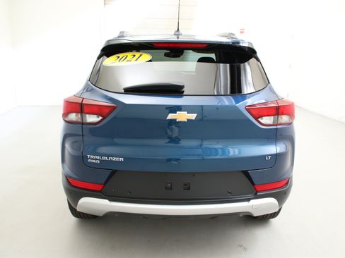 Used 2021 Chevrolet TrailBlazer LT w/ Convenience Package AWD/4WD image 8