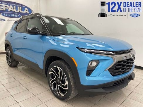 New 2026 Chevrolet TrailBlazer RS w/ Convenience Package AWD/4WD image 1
