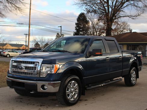Used 2014 Ford F150 XLT w/ Equipment Group 302A Luxury image 5