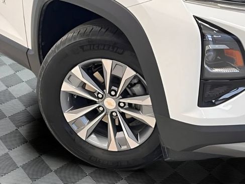 Certified 2025 Chevrolet Equinox LT AWD/4WD image 26