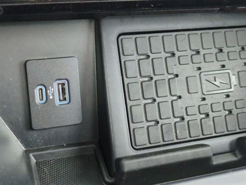 Used 2023 Ford F150 Platinum w/ Equipment Group 701A High AWD/4WD image 33