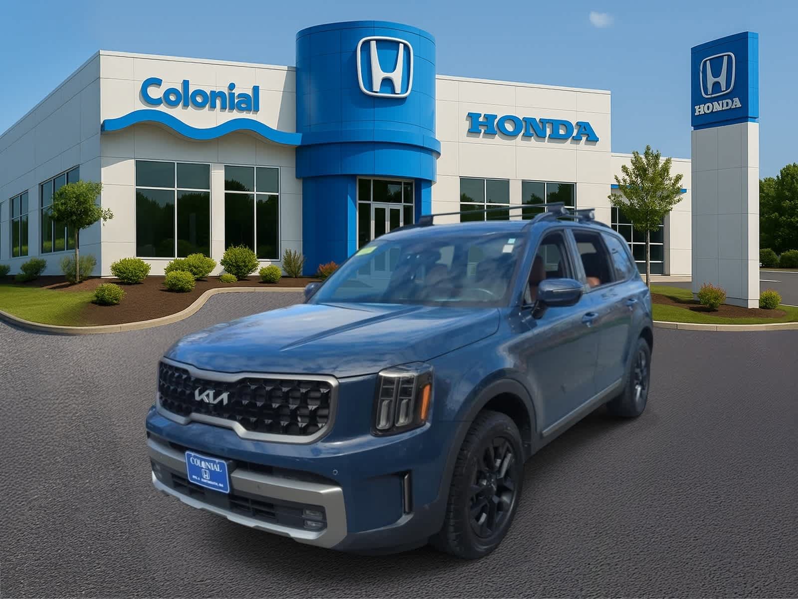 Used 2023 Kia Telluride SX Prestige X-Pro AWD/4WD image 2