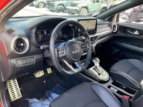 Used 2023 Kia Forte GT-Line w/ GT-Line Technology Package image 8