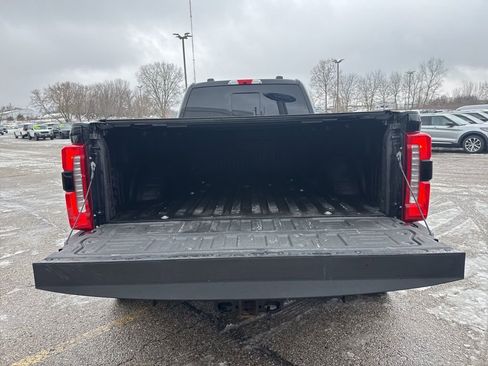 Used 2023 Ford F450 Lariat w/ Tow Technology Package image 19