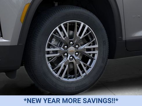 New 2026 Chevrolet Traverse LT w/ Driver Confidence Package image 9