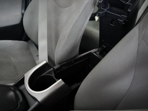Used 2012 Toyota Prius Three FWD image 33
