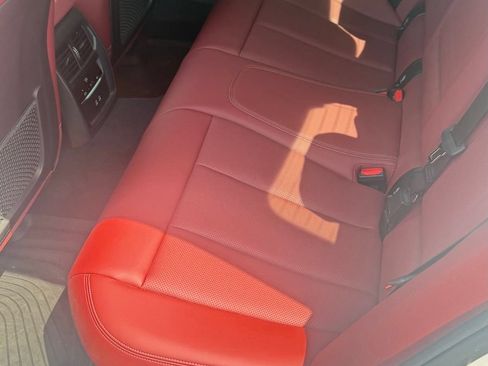 Used 2023 BMW 330i Sedan w/ M Sport Package RWD image 4