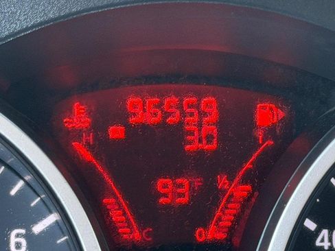 Used 2012 Nissan Juke SL AWD/4WD image 21