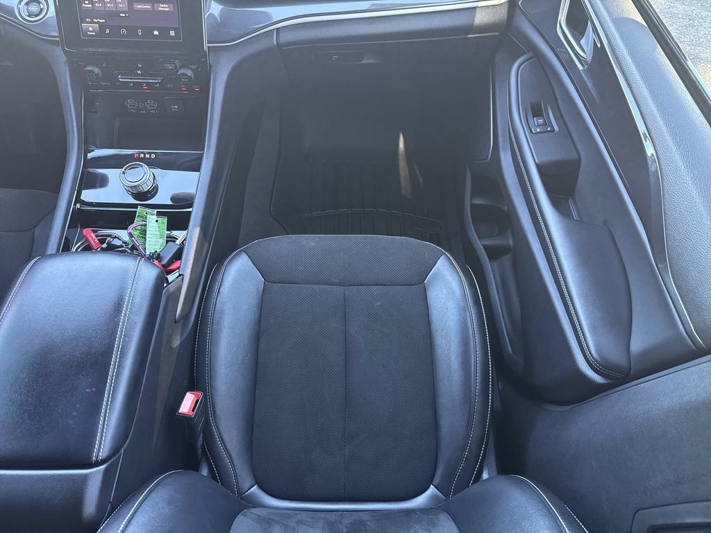 Used 2021 Jeep Grand Cherokee L Laredo AWD/4WD image 16