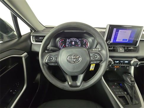 Used 2023 Toyota RAV4 LE image 12