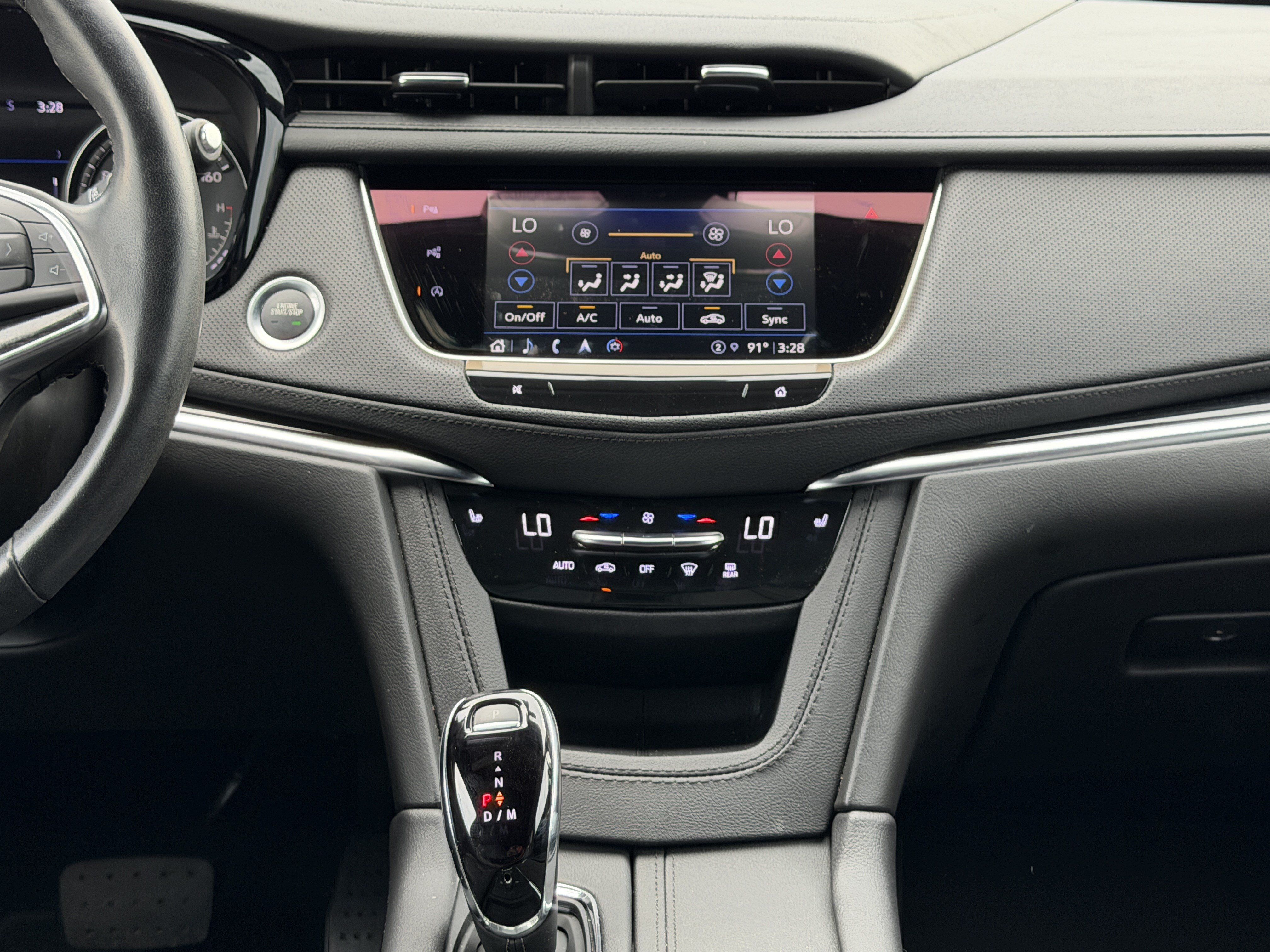 Used 2024 Cadillac XT5 Premium Luxury w/ Technology Package AWD/4WD image 28
