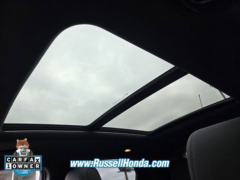 Used 2023 Chevrolet TrailBlazer RS w/ Sun and Liftgate Package image 11