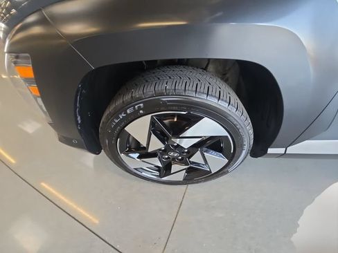 Used 2024 Hyundai Kona Limited AWD/4WD image 9