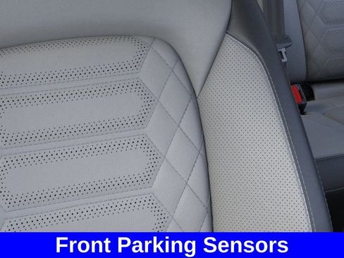 New 2024 Ford Escape SE w/ PHEV Premium Package FWD image 16