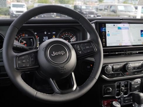 New 2026 Jeep Gladiator Mojave image 27