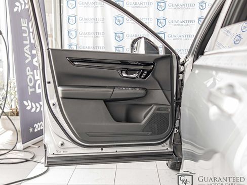 Used 2023 Honda CR-V Sport Touring image 33