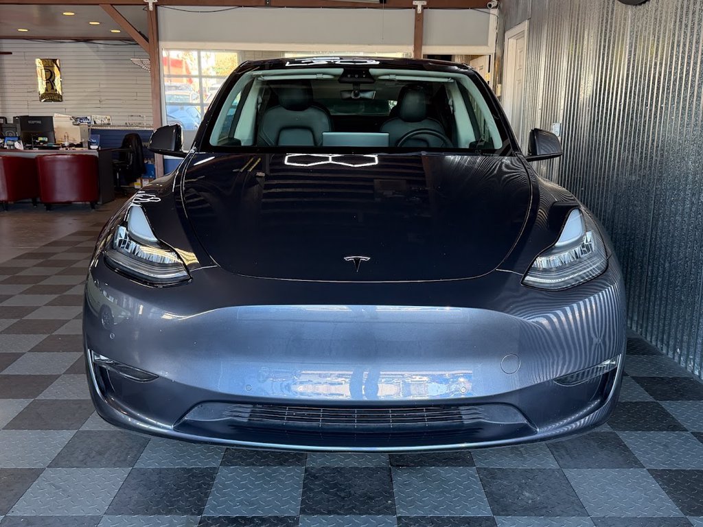 Used 2021 Tesla Model Y Long Range AWD/4WD image 5