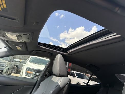 Used 2020 Lexus IS 350 F Sport w/ F Sport Package RWD image 19