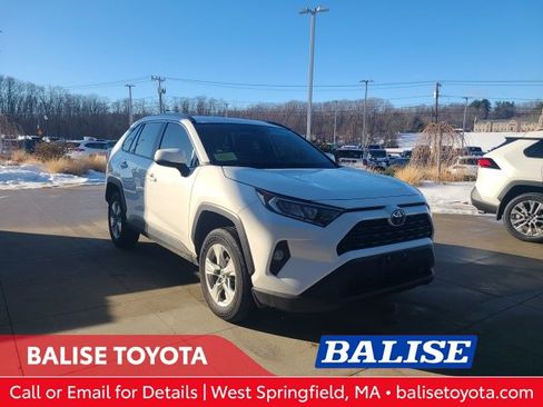 Used 2020 Toyota RAV4 XLE image 1