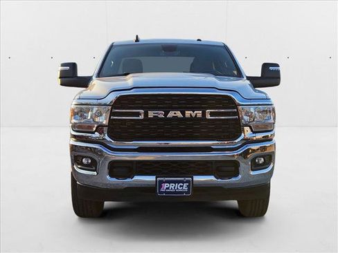 Used 2024 RAM 3500 Big Horn image 2