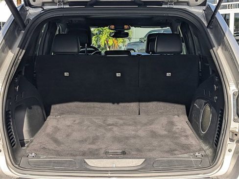 Certified 2021 Jeep Grand Cherokee Limited w/ Luxury Group II image 10