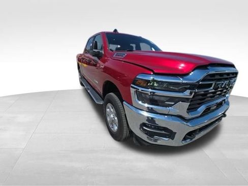 Used 2026 RAM 2500 Big Horn AWD/4WD image 2